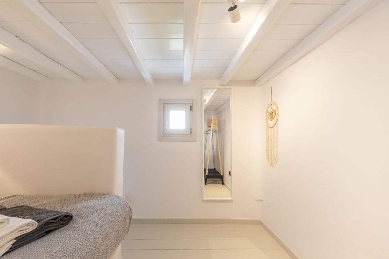 Ivi Mykonean Suites Mimoza Ornos Beach Екстериор снимка